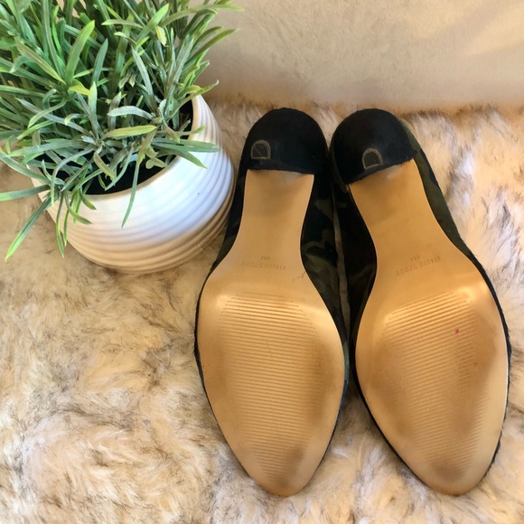 Nine West Calf Hair Camo Heels, Size 8 - Picture 5 of 5